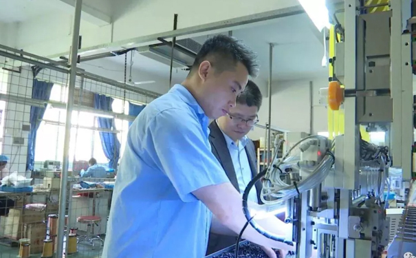 1535706037203110.jpg 车间.jpg