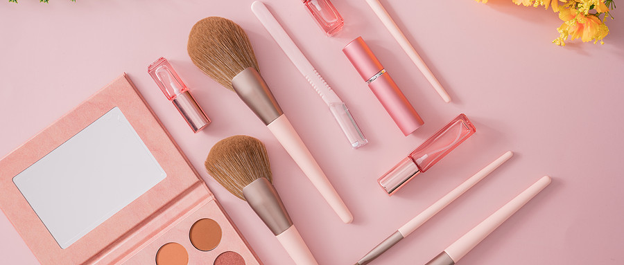 1677661064104184.jpg 千库网_护肤品美妆_摄影图编号141297.jpg